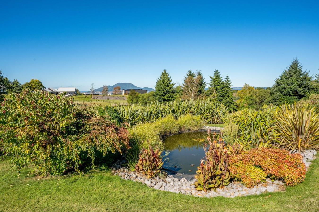 Mountviews Lodge Taupo Eksteriør bilde