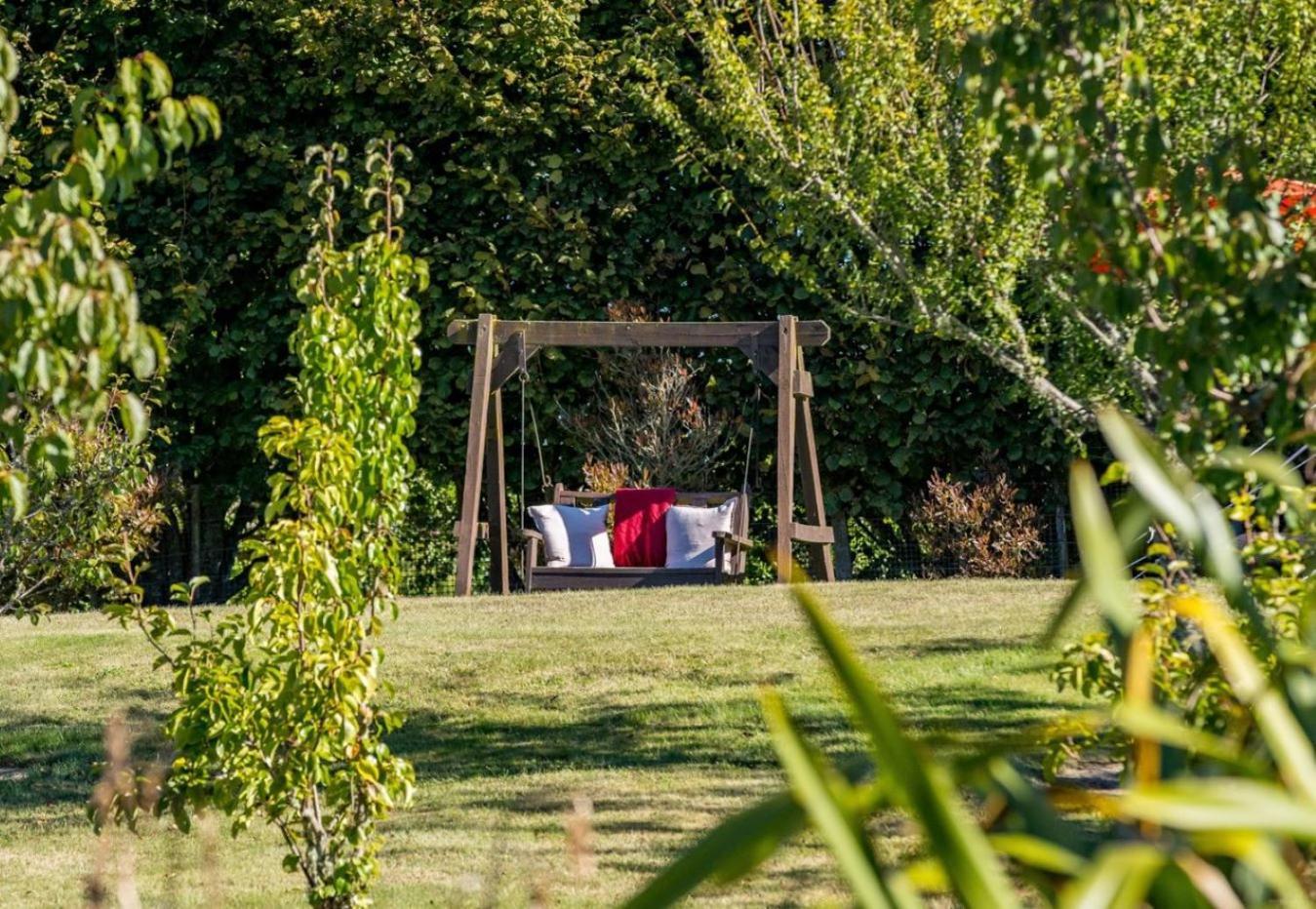 Mountviews Lodge Taupo Eksteriør bilde