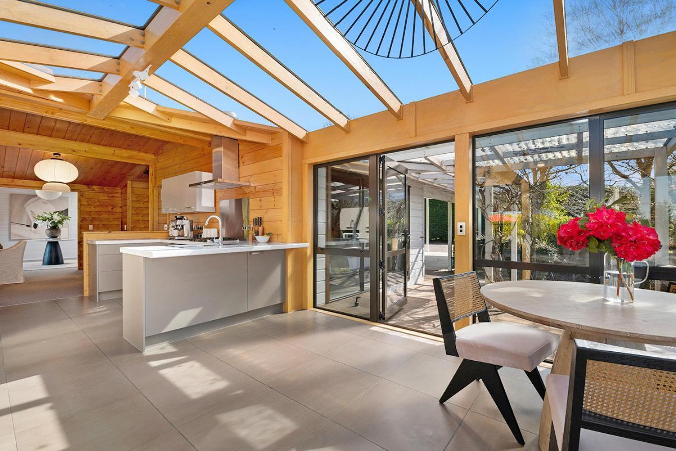 Mountviews Lodge Taupo Eksteriør bilde