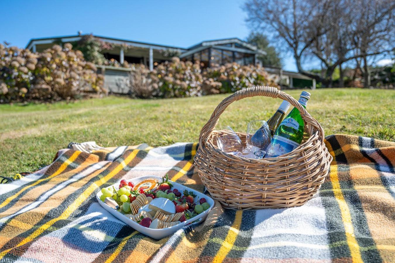 Mountviews Lodge Taupo Eksteriør bilde